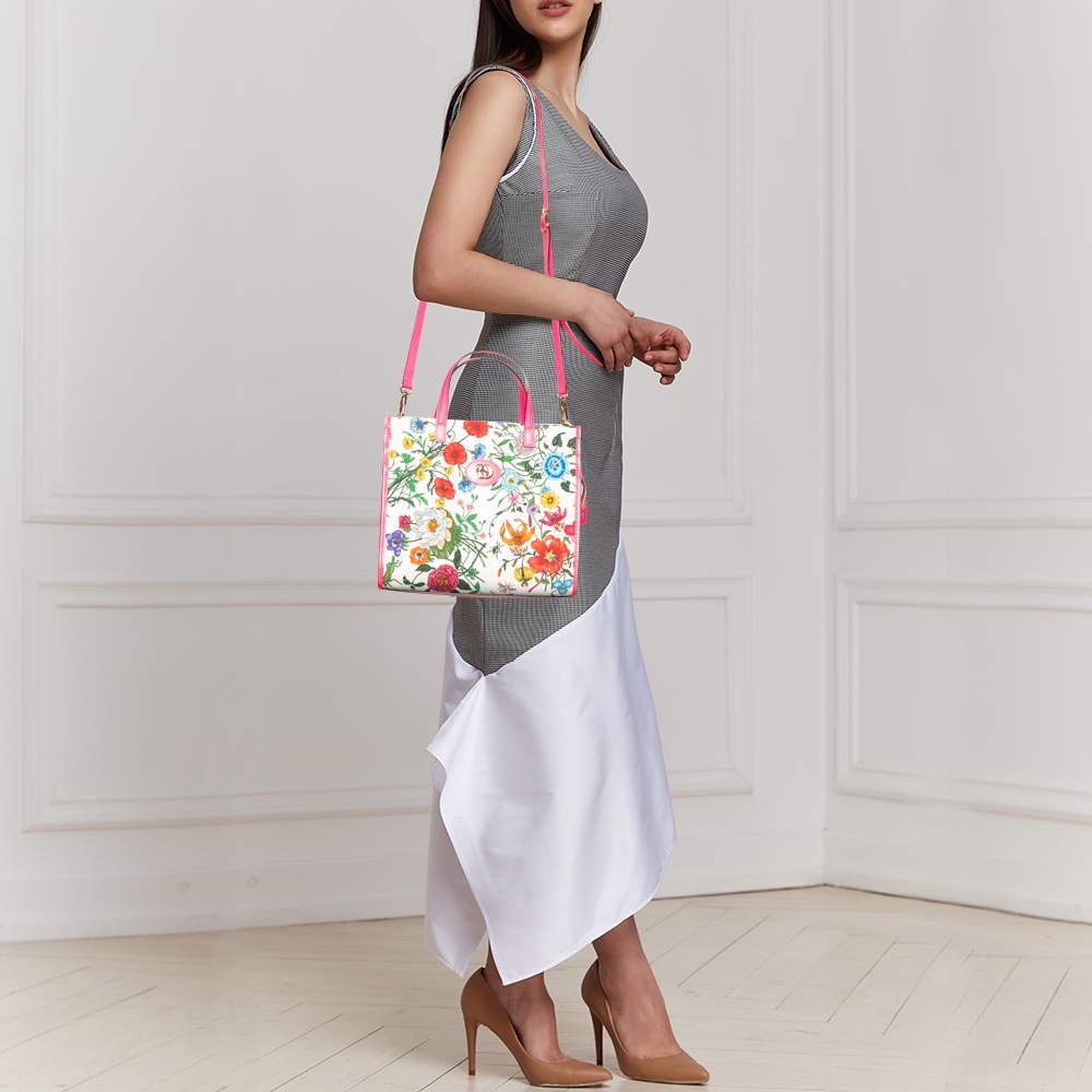 Authentic Gucci Flora Tote in fluorescent pink leather and print canvas - Picture 3 of 17